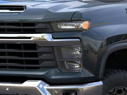New 2026 Chevrolet Silverado 2500 LT w/ All Star Edition image 10