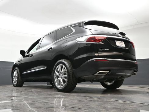 Used 2023 Buick Enclave Essence w/ Experience Buick Package AWD/4WD image 26