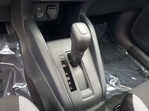 New 2025 Nissan Versa S w/ Trunk Package FWD image 30