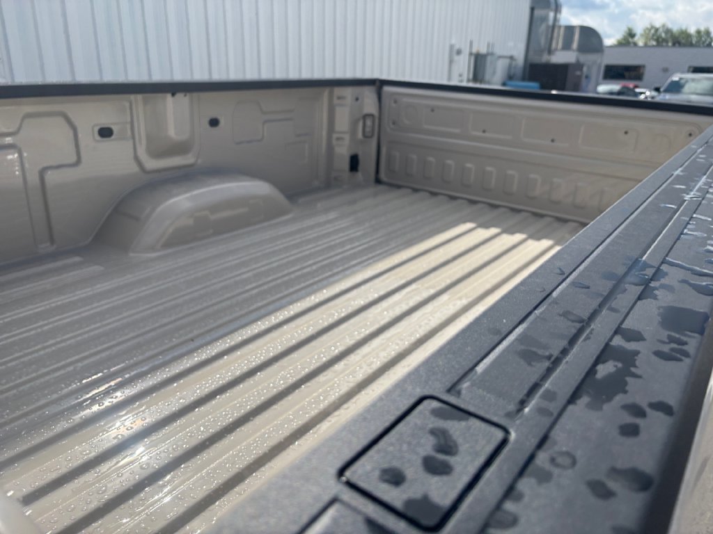 New 2026 Chevrolet Silverado 2500 Custom w/ Custom Value Package AWD/4WD image 32