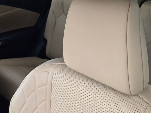 Used 2025 Lexus RX 350 Technology Package image 32