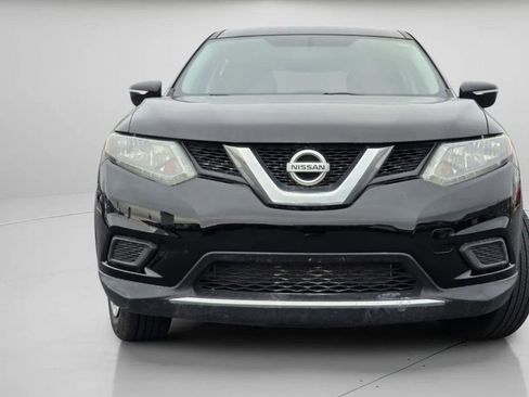 Used 2015 Nissan Rogue S image 3