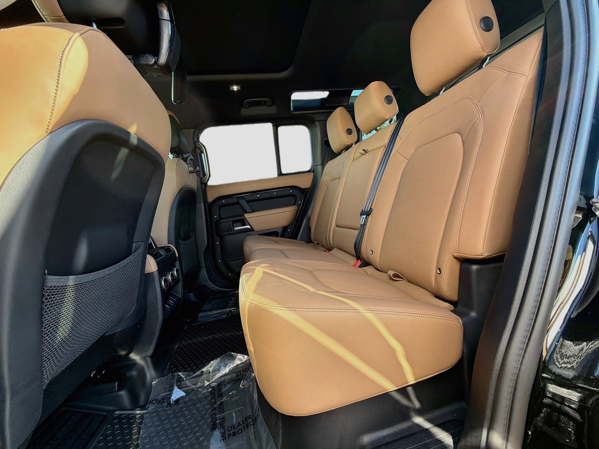 New 2026 Land Rover Defender 110 X-Dynamic SE AWD/4WD image 20