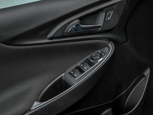 Used 2023 Chevrolet Malibu LS FWD image 12