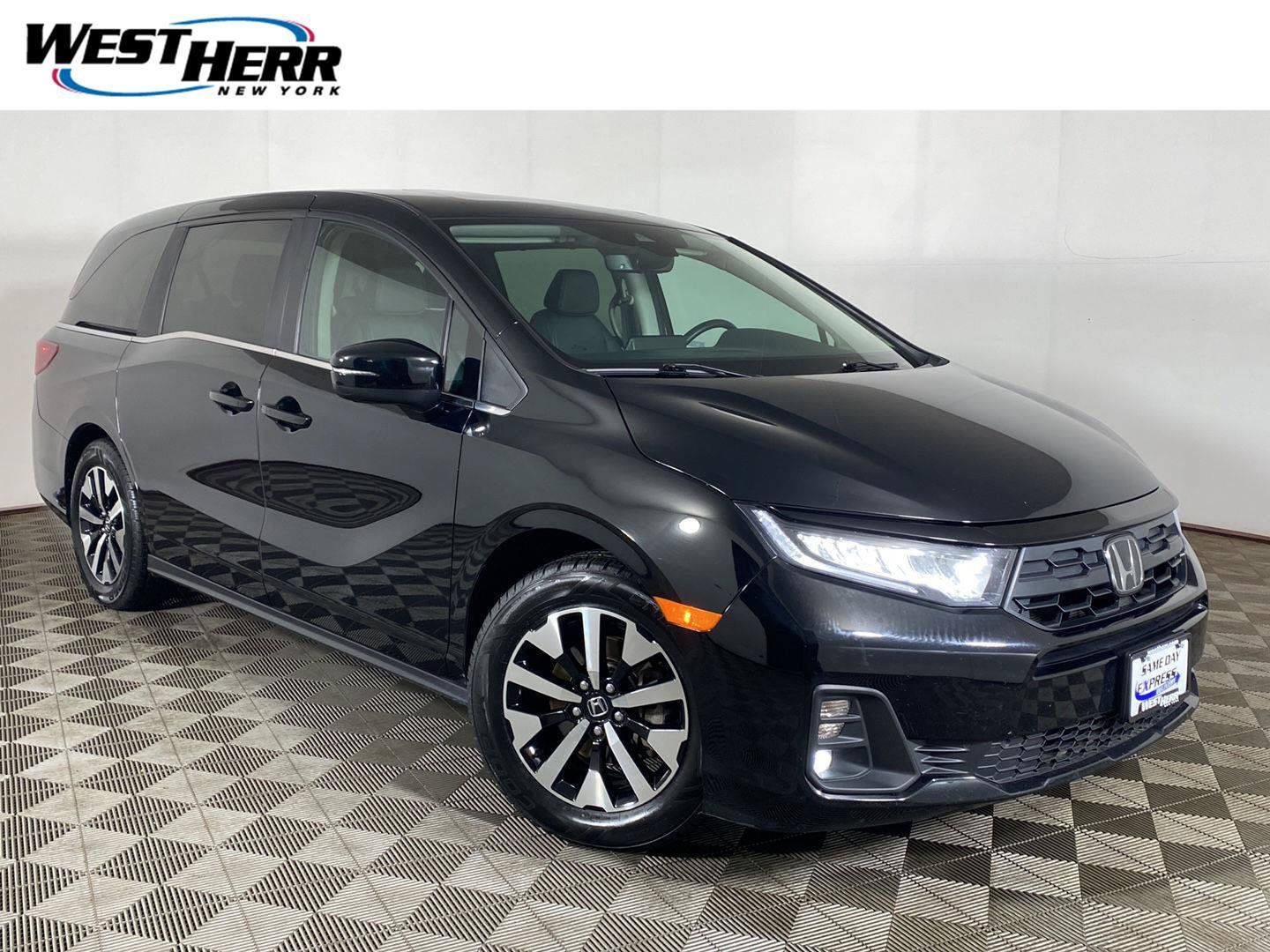 Used 2025 Honda Odyssey EX-L image 1