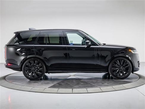 New 2026 Land Rover Range Rover SV AWD/4WD image 6