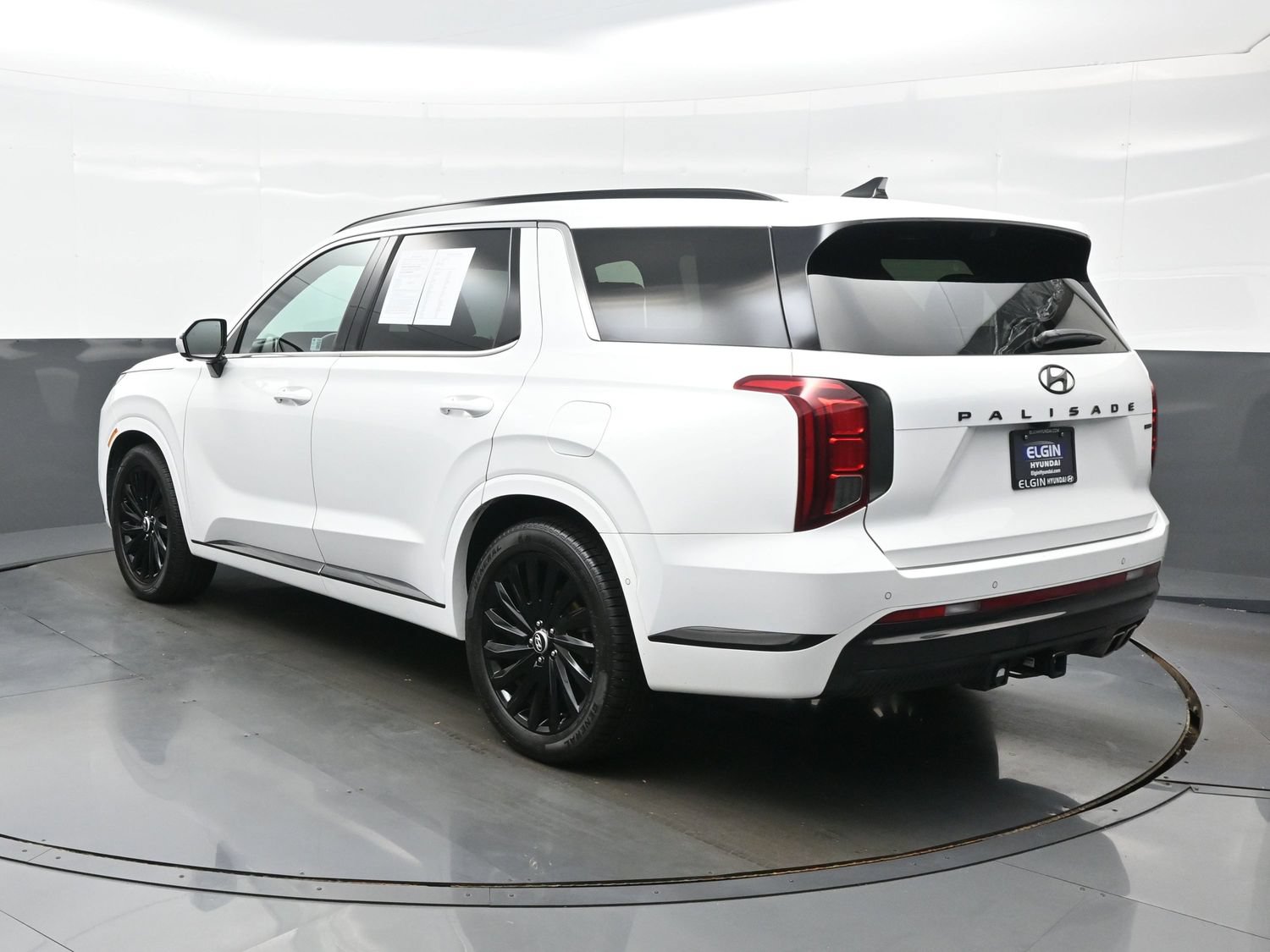 Used 2025 Hyundai Palisade Calligraphy AWD/4WD image 4