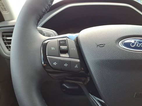 Certified 2023 Ford Escape Active AWD/4WD image 15