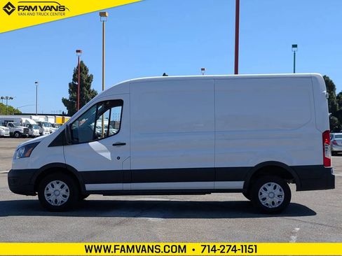 Used 2023 Ford E-Transit Medium Roof RWD image 4