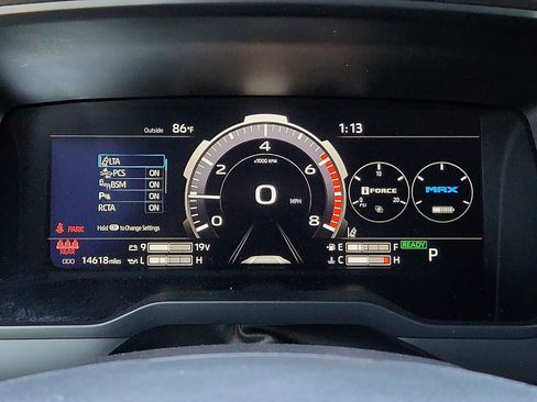 Used 2025 Toyota Tundra Platinum image 23