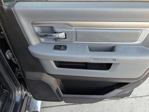 Used 2016 RAM 1500 Big Horn image 30