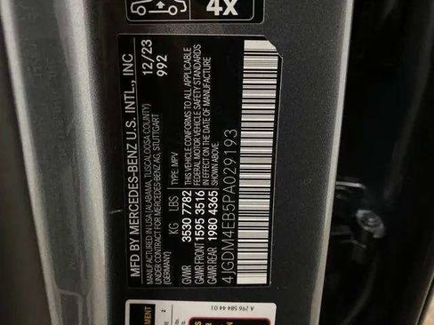 Used 2023 Mercedes-Benz EQS 580 4MATIC SUV image 38