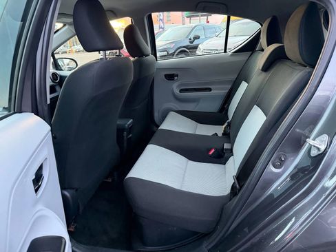 Used 2012 Toyota Prius C Three image 10