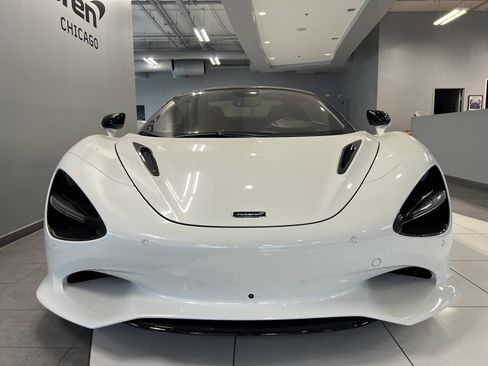 Used 2024 McLaren 750S Spider image 20