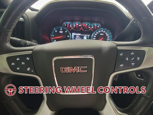 Used 2018 GMC Sierra 1500 SLT AWD/4WD image 18