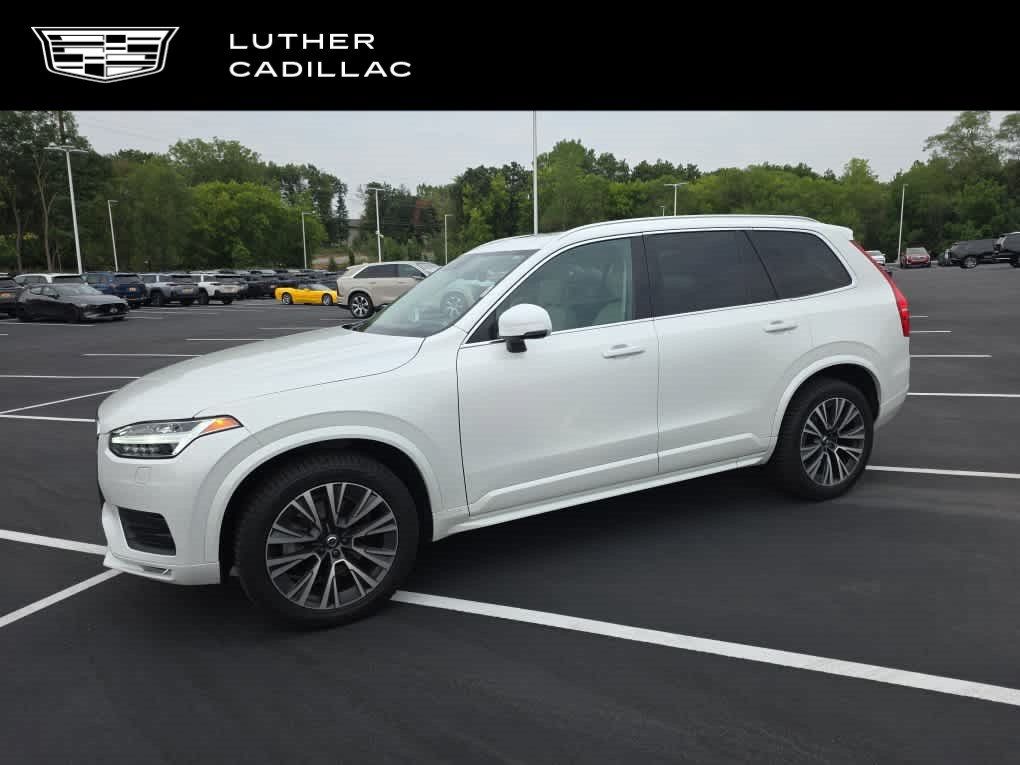 Used 2020 Volvo XC90 T6 Momentum AWD/4WD image 1