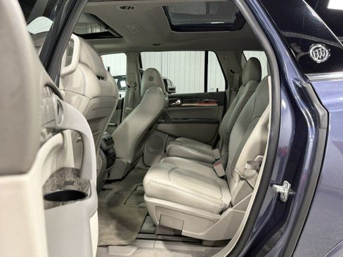 Used 2014 Buick Enclave Leather w/ Trailering Provision Package FWD image 11