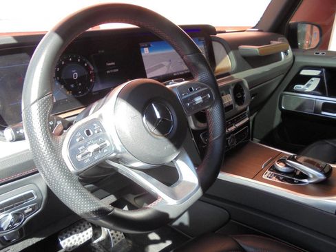 Used 2019 Mercedes-Benz G 550 w/ AMG Line image 12