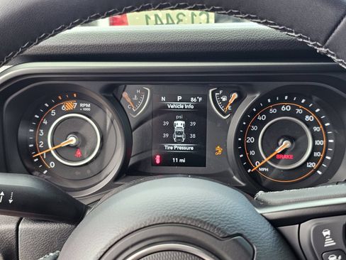 New 2026 Jeep Wrangler Unlimited Sport AWD/4WD image 28