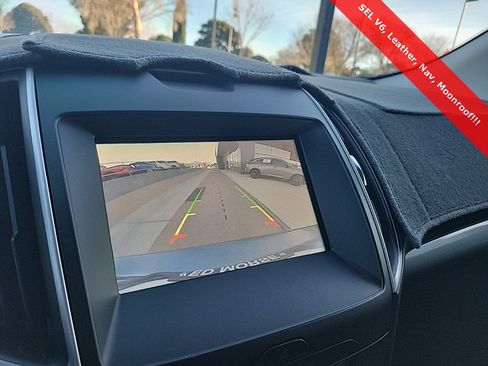 Used 2018 Ford Edge SEL w/ Equipment Group 201A image 31