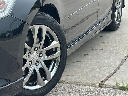 Used 2013 Honda Accord Touring image 3