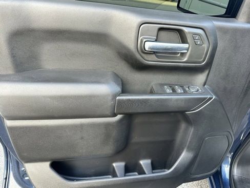 Used 2021 Chevrolet Silverado 1500 Custom Trail Boss w/ Safety Confidence Package image 19