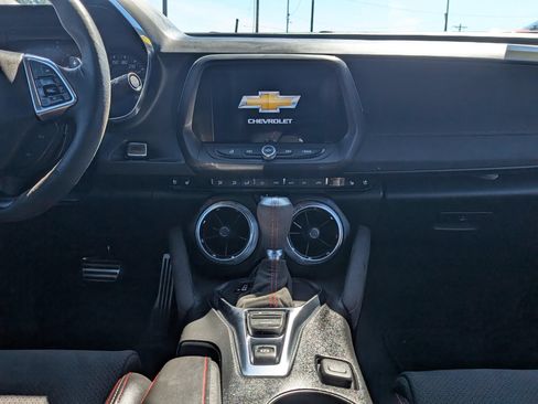 Used 2022 Chevrolet Camaro ZL1 RWD image 9