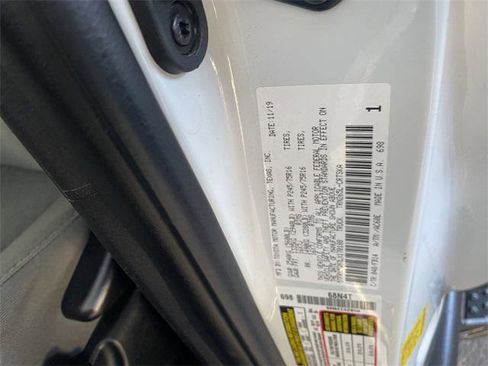 Certified 2020 Toyota Tacoma SR image 33