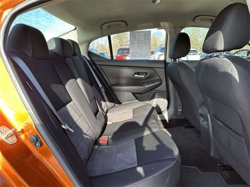 Used 2020 Nissan Sentra SR image 13