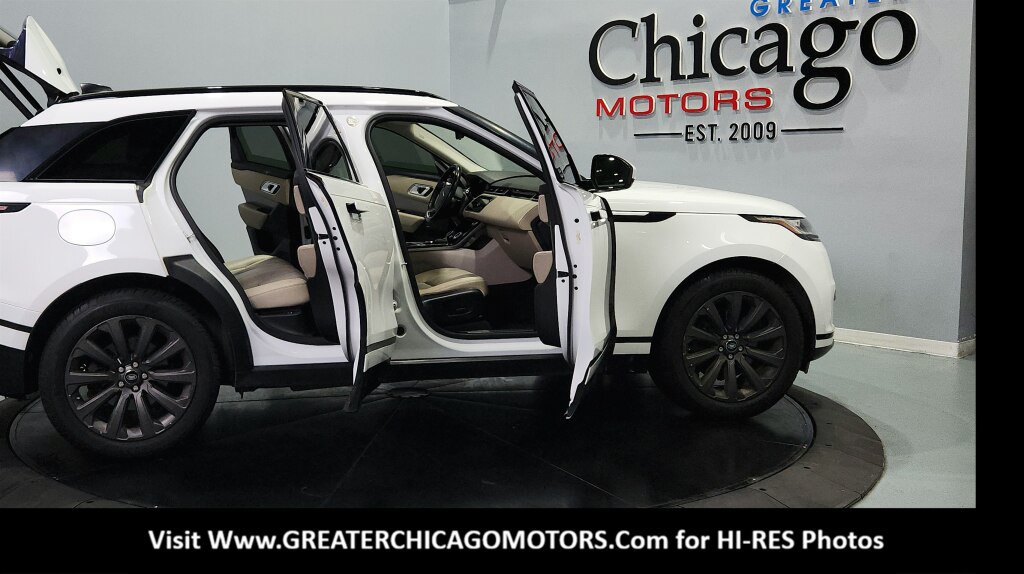 Used 2019 Land Rover Range Rover Velar S AWD/4WD image 21