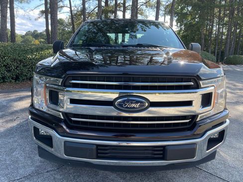 Used 2019 Ford F150 XLT image 11