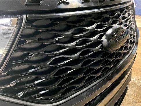 Used 2022 Ford Explorer ST w/ Equipment Group 401A image 31