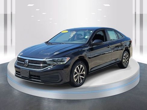 Used 2024 Volkswagen Jetta S FWD image 3