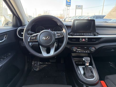 Used 2019 Kia Forte LXS image 24
