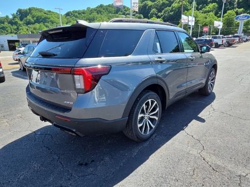 New 2026 Ford Explorer ST-Line AWD/4WD image 7