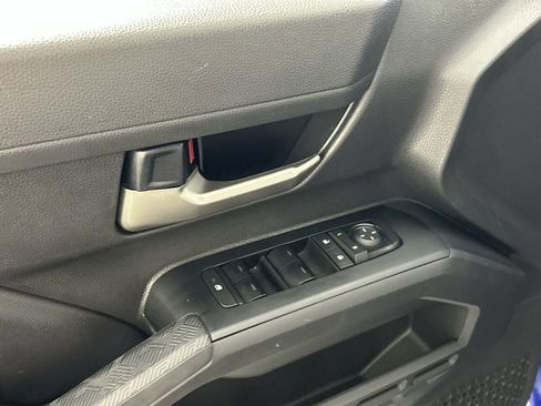 Used 2024 Toyota Tacoma TRD Sport AWD/4WD image 18