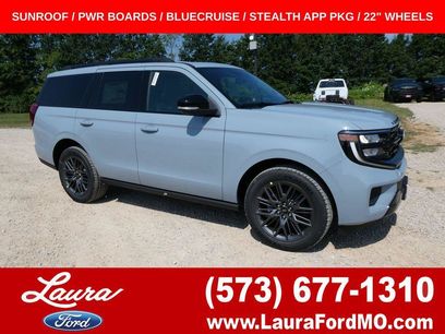 New 2027 Ford Expedition Platinum w/ Stealth Appearance Package