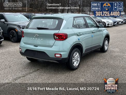 New 2026 Hyundai Venue SE FWD image 2