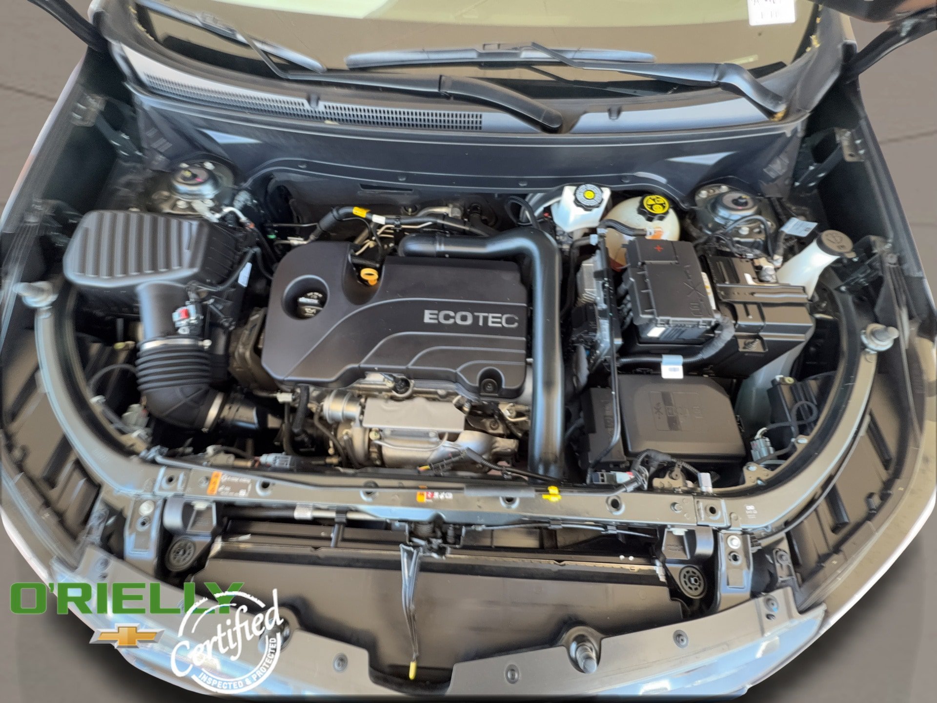 Used 2019 Chevrolet Equinox LT w/ LPO, Blackout Package FWD image 36