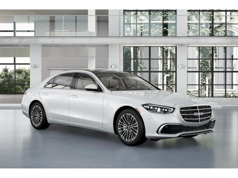 New 2026 Mercedes-Benz S 580e 4MATIC Sedan image 11