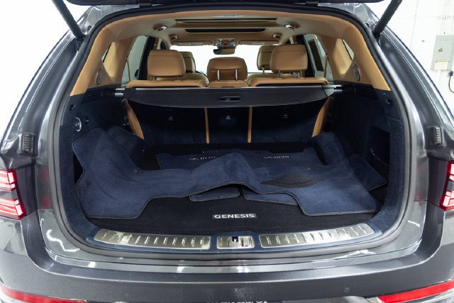 Used 2021 Genesis GV80 2.5T w/ Prestige Package 05 RWD image 9