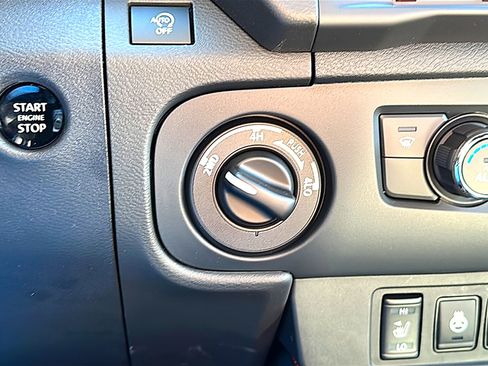 New 2026 Nissan Frontier PRO-4X w/ Tow Package image 24