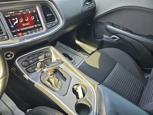 Used 2020 Dodge Challenger R/T Scat Pack w/ Driver Convenience Group RWD image 21