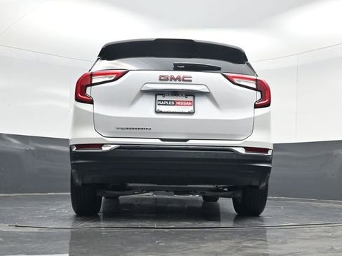Used 2023 GMC Terrain SLT w/ Tech Package FWD image 51