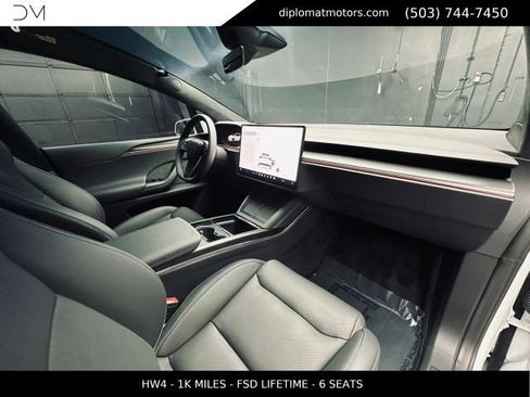 Used 2026 Tesla Model X Plaid AWD/4WD image 19