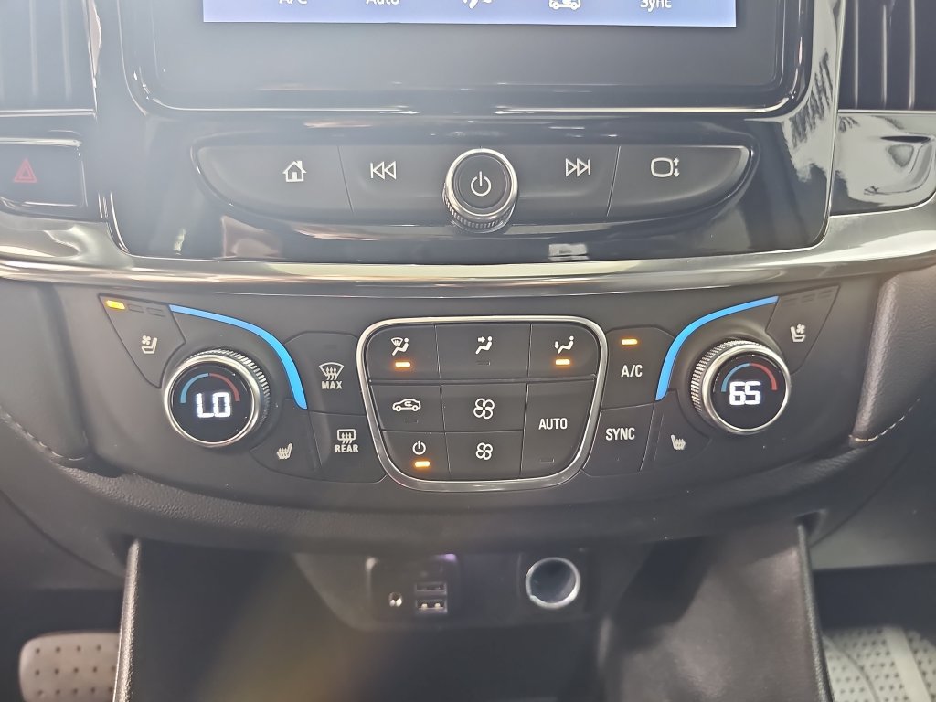 Certified 2023 Chevrolet Traverse Premier w/ Redline Edition AWD/4WD image 29