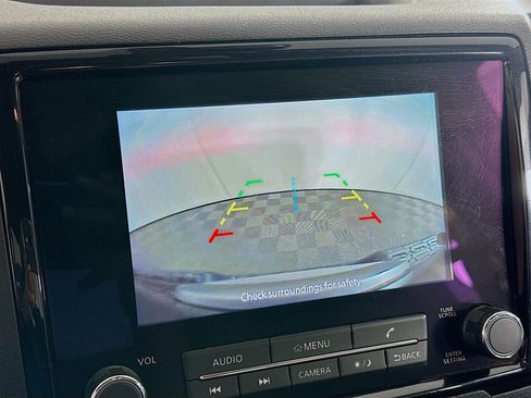 Used 2022 Nissan Frontier SV image 22