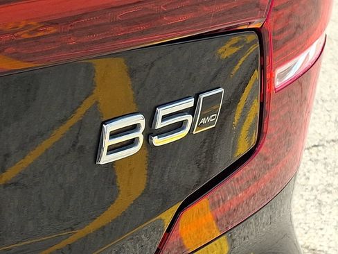 Used 2024 Volvo S60 B5 Ultimate AWD/4WD image 29