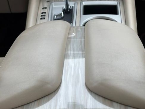 Used 2018 Nissan Murano Platinum image 17