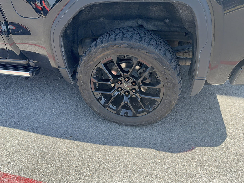 Used 2023 GMC Sierra 1500 Denali AWD/4WD image 8